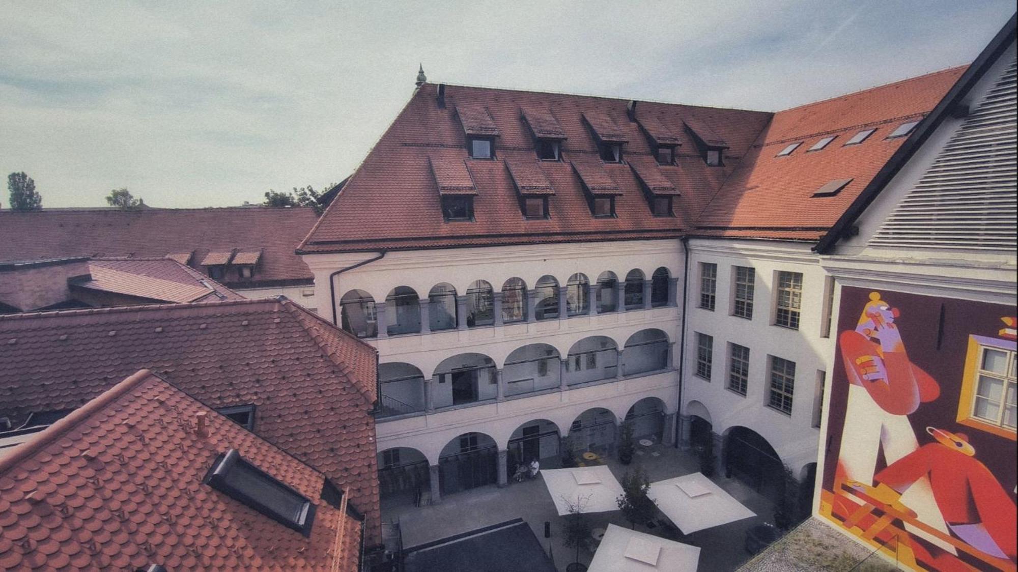 Penthouse View In Town Apartment Ljubljana Exterior foto